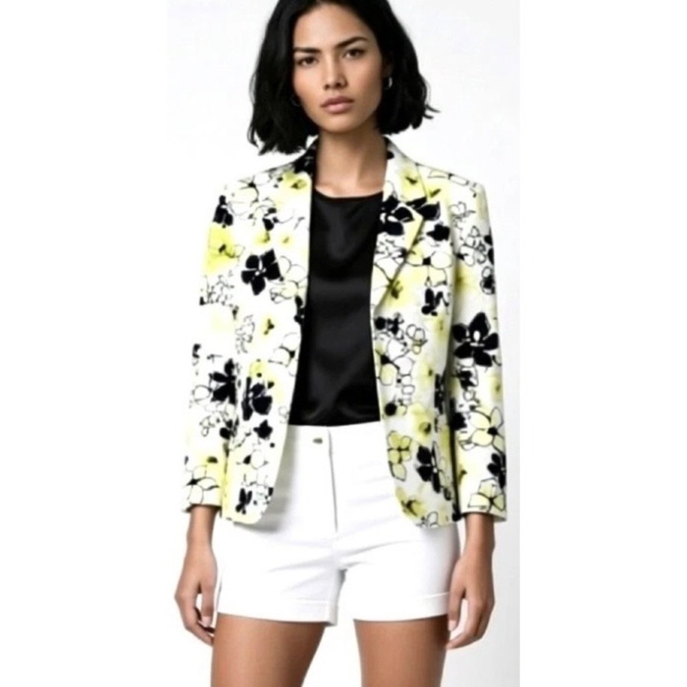 Stresa Women's Blazer Jacket EUC Size 10 Floral White Black Green Yellow Career